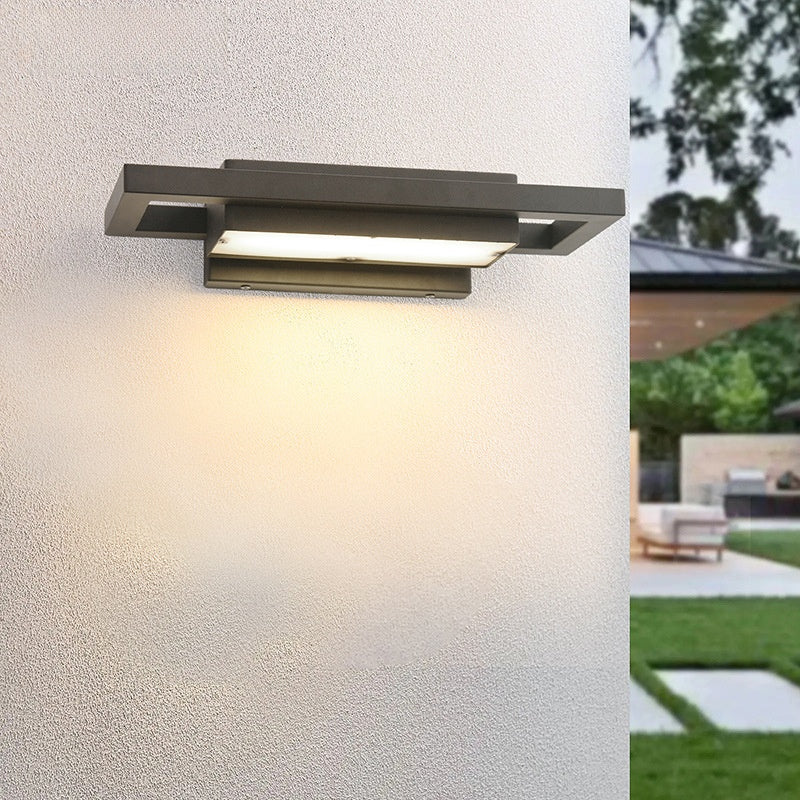 Linear Frame Sconce