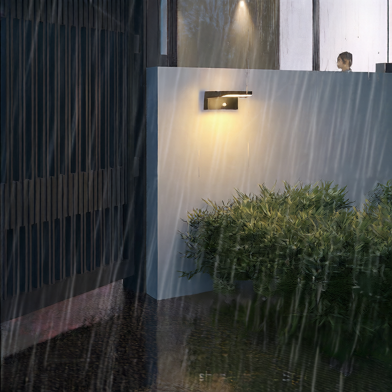 Horizon Pivot Floodlight